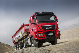 P_TGS_EOT_18440_tipper-02-1-768x512